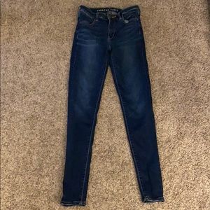 Dark wash American Eagle Jeans, size 6 Long